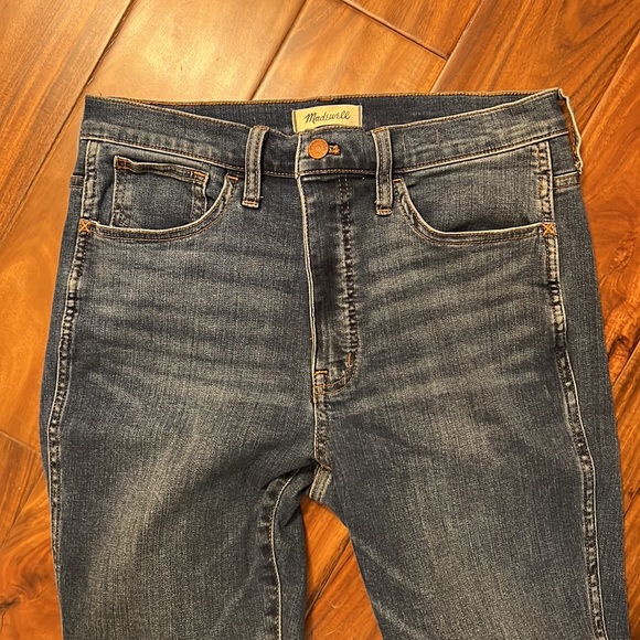 Madewell 10” high-rise skinny with magic pockets - worn once! - Picture 5 of 5